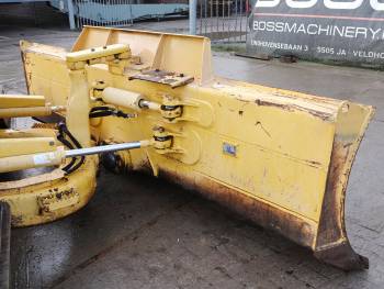 Used heavy machinery Komatsu D39PX-24 Planierraupen